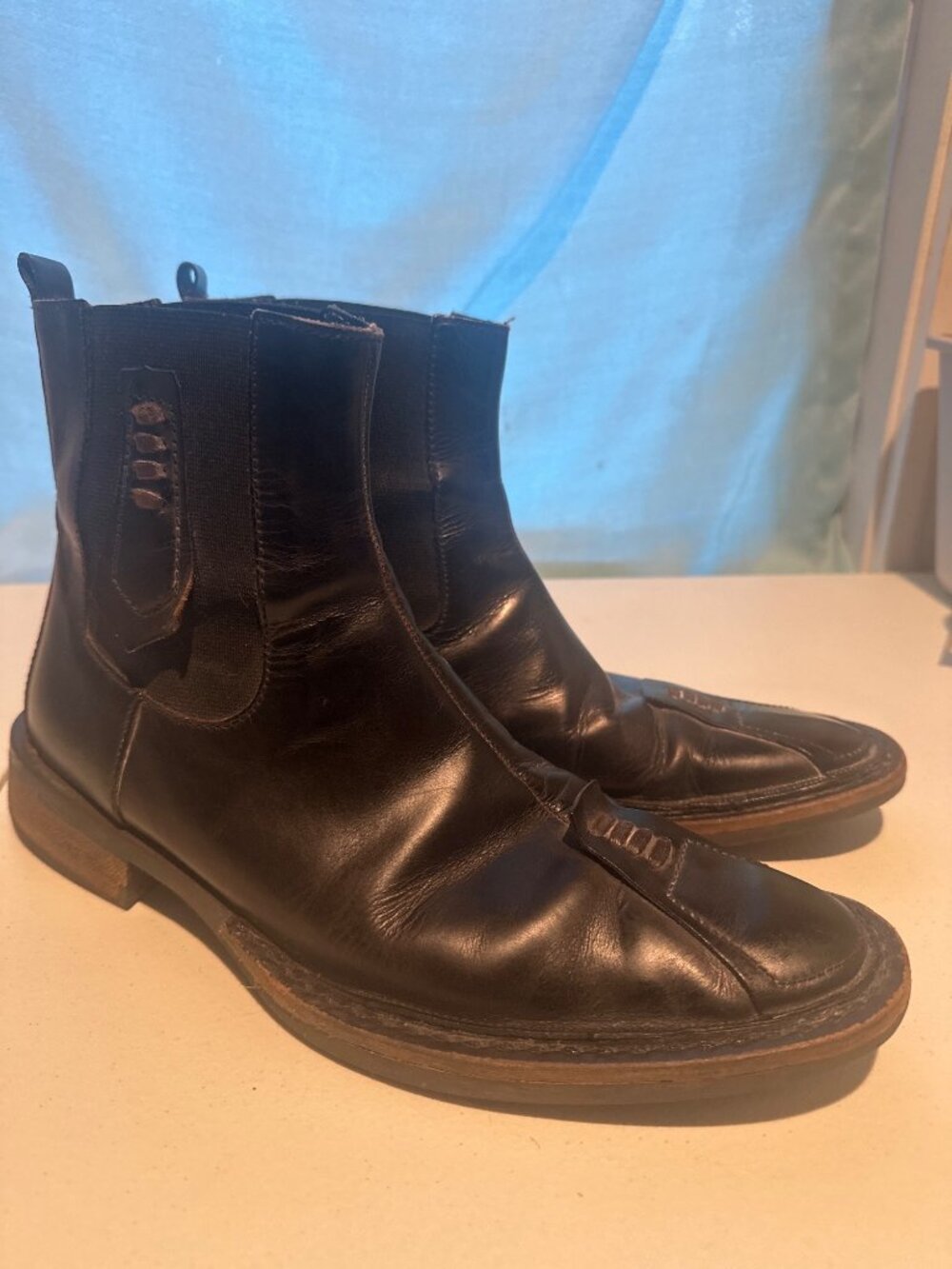 Kenneth Cole New York Fuel Efficient Chelsea Boots Mens 9 Black Leather Ankle